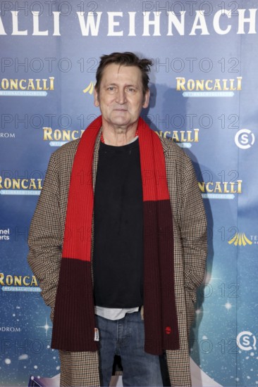 Ingo Naujoks, Roncalli Christmas Circus Premiere, Tempodrom, Berlin 19.12.2025