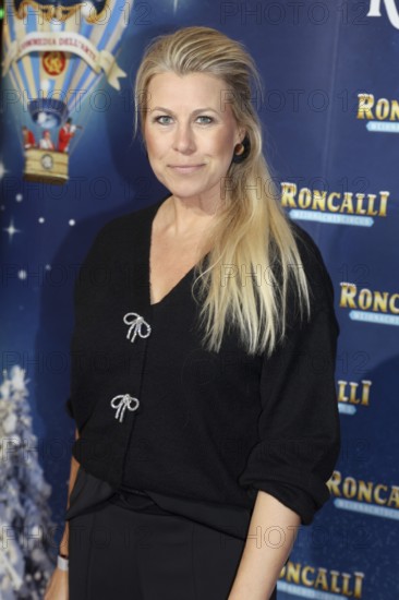 Nadine Krüger, Roncalli Christmas Circus Premiere, Tempodrom, Berlin 19.12.2025