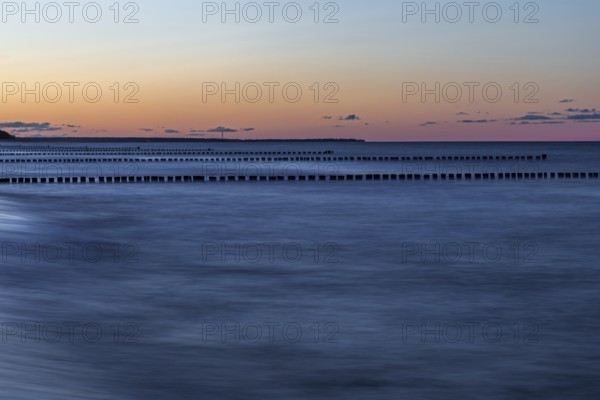 Groothing in the sea, sunset, long exposure, Zingst, Fischland-Darß-Zingst, Western Pomerania Lagoon Area National Park, Mecklenburg-Western Pomerania, Germany