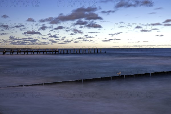 Groows in the sea, evening light, long exposure, Zingst, Fischland-Darß-Zingst, Western Pomerania Lagoon Area National Park, Mecklenburg-Western Pomerania, Germany