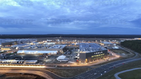 Tesla Gigafactory at the blue hour, Grünheide, 19.12.2025, Grünheide, Brandenburg, Germany