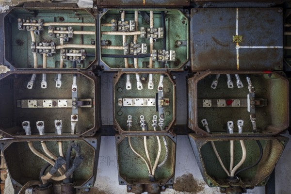 Old power box, dilapidated plant of a former agricultural production cooperative of the former GDR, LPG, Lost Place, Müggenburg, Fischland-Darß-Zingst, Western Pomerania Lagoon Area National Park, Mecklenburg-Western Pomerania, Germany