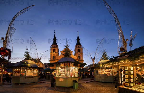 Protestant City Church, angel figure, angel motif, baroque Christmas market, blue hour, dusk, Ludwigsburg, Baden-Württemberg, Germany
