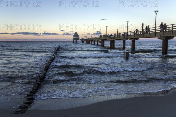 Pier with diving gondola, evening light, Zingst, Fischland-Darß-Zingst, Western Pomerania Lagoon Area National Park, Mecklenburg-Western Pomerania, Germany