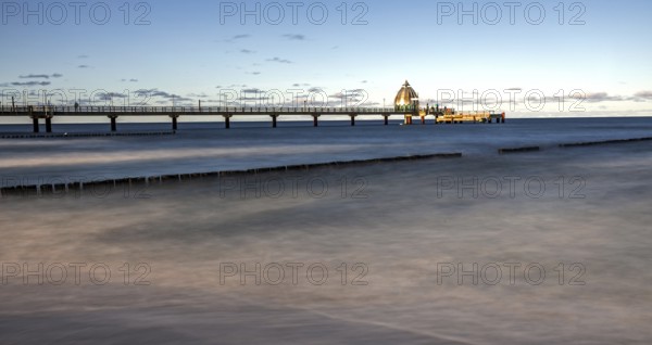Groes and pier with diving gondola, panorama, long exposure, evening light, Zingst, Fischland-Darß-Zingst, Western Pomerania Lagoon Area National Park, Mecklenburg-Western Pomerania, Germany