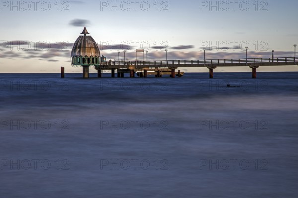 Pier with diving gondola, long exposure, Zingst, Fischland-Darß-Zingst, Western Pomerania Lagoon Area National Park, Mecklenburg-Western Pomerania, Germany