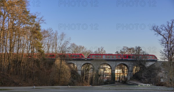 Regional train crosses the historic viaduct from 1876, Lauf an der Pegnitz, Middle Franconia, Bavaria, Germany