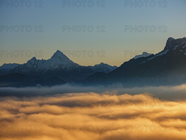 Watzmann and Untersberg over the sea of fog in the evening light, Berchtesgaden, Berchtesgadener Land, Bavaria, Germany