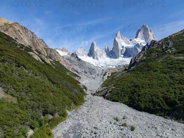 Epic panorama, rocky mountain landscape, glacier and summit of Monte Fitz Roy in the background, Los Glaciares National Park, Patagonia, Santa Cruz Province, Argentina