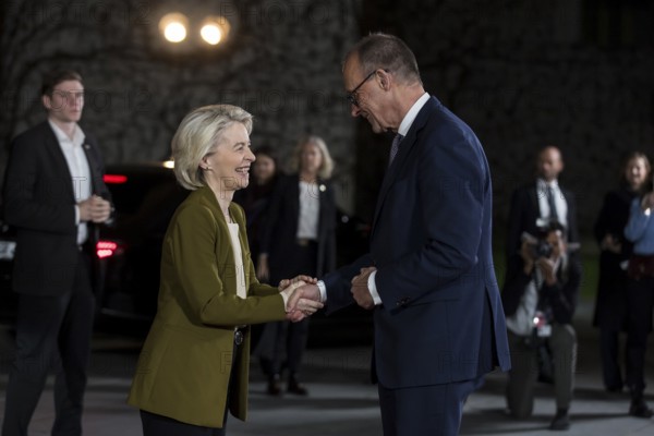 Ursula von der Leyen (President of the European Commission) and Friedrich Merz (Chancellor of the Federal Republic of Germany) arriving at the Federal Chancellery. Following the bilateral meeting with Ukrainian President Zelenskyi, Federal Chancellor Merz will meet with other European heads of state and government as well as the heads of the EU and NATO. Berlin, 15 August 2025