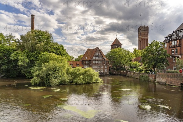 Hotel Ratsmühle und Wasserturm an der Ilmenau in Lüneburg, Lower Saxony, Germany