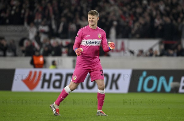 Goalkeeper Alexander Nübel VfB Stuttgart (33) Goal celebration Europa League, MHPArena, MHP Arena Stuttgart, Baden-Württemberg, Germany