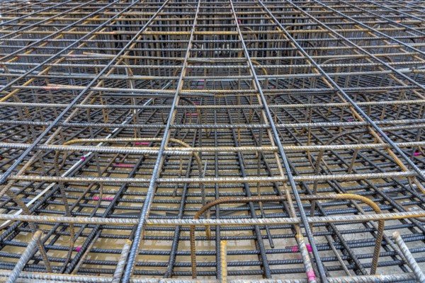 Reinforcing steel mesh for the reinforced concrete foundation of a wind turbine, a mesh of rebar steel and reinforcing mesh, over 100 tons of reinforcing steel were used, the wind turbine will have a hub height of 160 meters, part of a new wind farm in Sauerland, near Balve, North Rhine-Westphalia, Germany