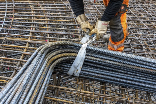 Assembly of reinforcing steel for the reinforced concrete foundation of a wind turbine, a mesh of rebar and rebar mesh, over 100 tons of reinforcing steel were used, the wind turbine will have a hub height of 160 meters, part of a new wind farm in Sauerland, near Balve, North Rhine-Westphalia, Germany