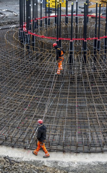 Assembly of reinforcing steel for the reinforced concrete foundation of a wind turbine, a mesh of rebar and rebar mesh, over 100 tons of reinforcing steel were used, the wind turbine will have a hub height of 160 meters, part of a new wind farm in Sauerland, near Balve, North Rhine-Westphalia, Germany