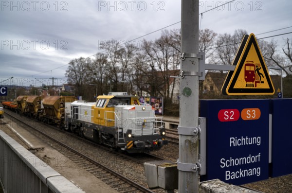 Work on the railway line, implementation of digital nodes between Waiblingen and Bad Cannstatt, line closure, construction site, for underground railway project Stuttgart 21, S21, main station, Sommerrain stop, S-Bahn S2 and S3 sign, Stuttgart, Baden-Württemberg, Germany