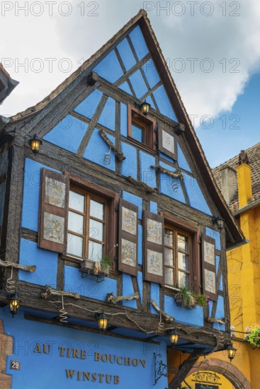 Colourful historic houses in the old town of Riquewihr, Ellsass