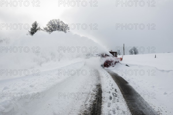 Snowplow and snowy road, Hofsgrund, Schauinsland, Black Forest, Southern Black Forest, Baden-Württemberg, Germany