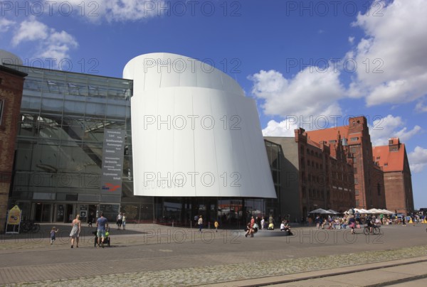 Ozeaneum, Maritime Museum Stralsund, Museum of Oceanography and Fisheries, Aquarium and German Maritime Museum, Stralsund, Vorpommern-Rügen district, Mecklenburg-Western Pomerania, Germany