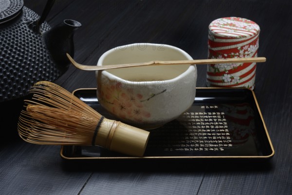 Matcha tea preparation accessories, tea utensils
