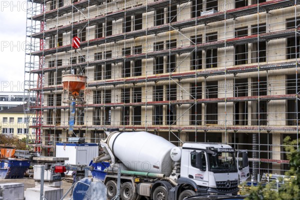 Construction site, residential construction, 50 new, publicly funded rental apartments, catering, commercial space, Weber1 urban district, city center, Essen, North Rhine-Westphalia