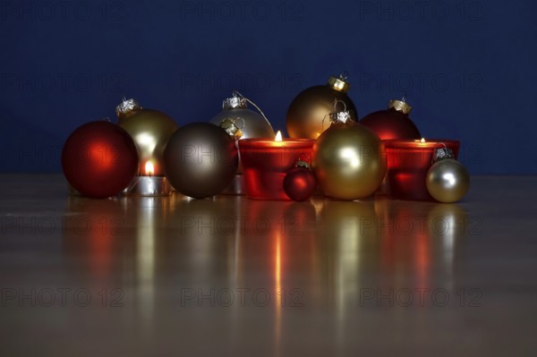 Still life with Christmas tree balls and candles, Germany