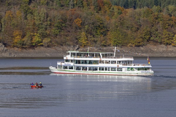 Excursion boat, Biggesee near Sondern, Olpe, Sauerland, North Rhine-Westphalia, Germany