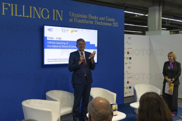 Minister of State for Culture Wolfram Weimer (non-party) and the Ukrainian Ambassador to Germany, Oleksiy Makeyev, open the Ukrainian national stand at the Frankfurt Book Fair. The 77th Frankfurt Book Fair takes place from 15 - 19 October 2025, Exhibition Grounds, Frankfurt am Main, Hesse, Germany