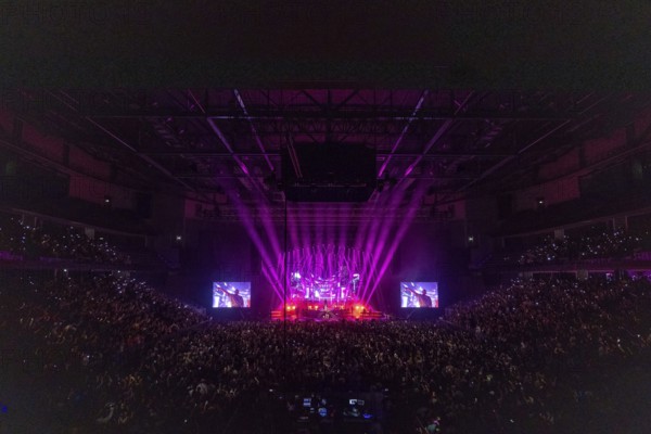 FiNCH on his Arena Tour 2025 at the ZAG Arena in Hanover on 8 October 2025
