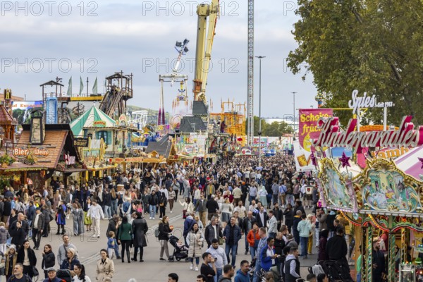 The 178th Cannstatter Volksfest on the Wasen attracted 4.2 million visitors. The Wasenrummel is one of the most important traditional festivals in Germany. Bad Cannstatt, Stuttgart, Baden-Württemberg, Germany