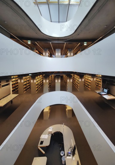 Philologische Bibliothek der Freien Universität Berlin, auch Berlin Brain genannt weil das Gebäude wie ein menschlicher Schädel geformt ist, Deutschland