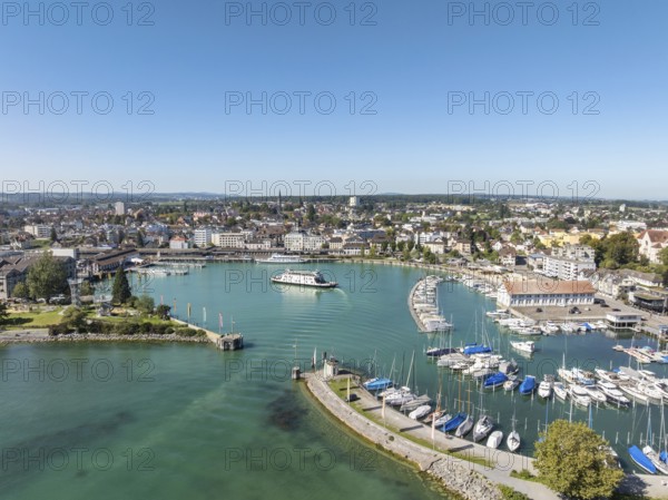 Harbour area, ferry port, marina, marina of Romanshorn with Seepark and the incoming ferry MF Friedrichshafen, ferry connection Romanshorn, Friedrichshafen, aerial view, Lake Constance, Canton Thurgau, Switzerland