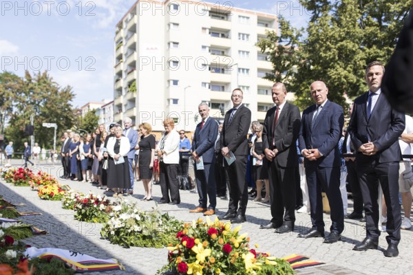 Prof. Dr Axel Klausmeier (Director of the Berlin Wall Foundation and art historian), Kai Wegner (Governing Mayor of Berlin) and other participants at a wreath-laying ceremony to commemorate the division of the city from 13 August 1961 to 9 November 1989 and to remember the victims of tyranny at the Bernauer Strasse Memorial, Berlin, 13.08.2025