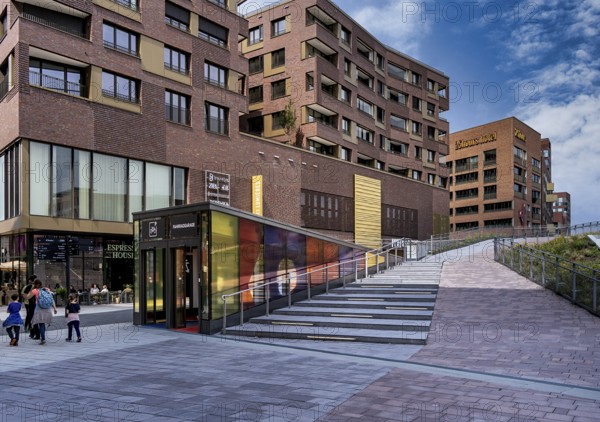 Westfield, access to the bicycle car park and the architecture at the new Hamburg shopping centre, Überseeplatz, Hamburg, Germany