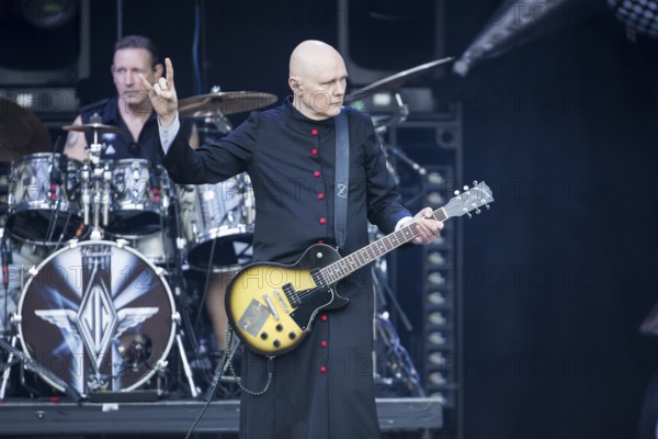 Jimmy Chamberlin (drummer) and Billy Corgan (singer) from The Smashing Pumpkins live on The Aghori Tour at the Zitadelle Spandau in Berlin on 06/08/2025