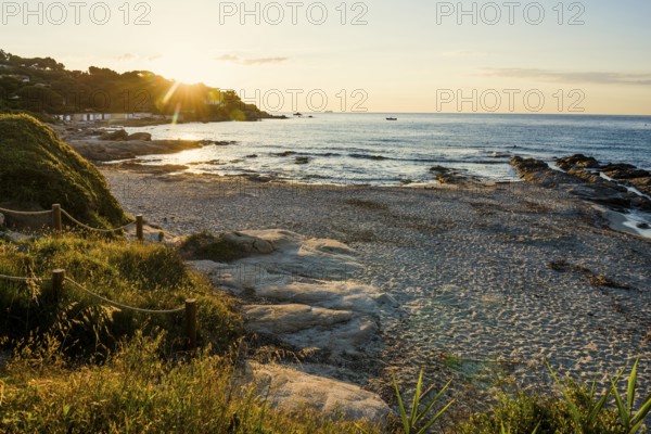 Picturesque beach, Plage de Bonne Terrasse, sunrise, Saint Tropez, Var, French Riviera, Provence-Alpes-Cote d'Azur, Cote d Azur, France