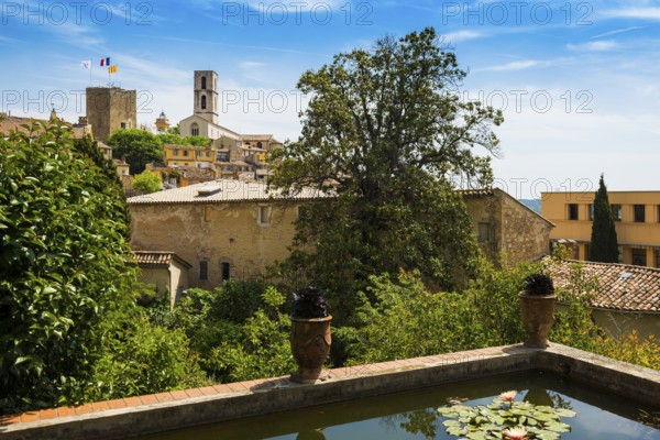 Panorama Old Town, Grasse, Alpes Maritimes, Provence Alpes Cote d'Azur, French Riviera, South of France, France