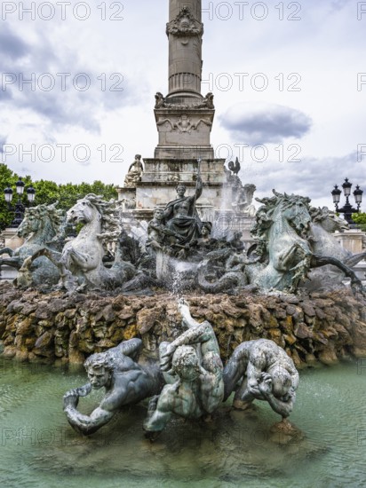 Fontaine du Char du Triomphe de la Concorde, Place des Quinconces, Bordeaux, Gironde, Nouvelle-Aquitaine, France