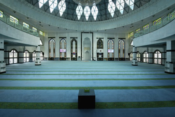 As Syakirin Mosque or KLCC Mosque, Prayer Hall, Kuala Lumpur, Malaysia, Asia