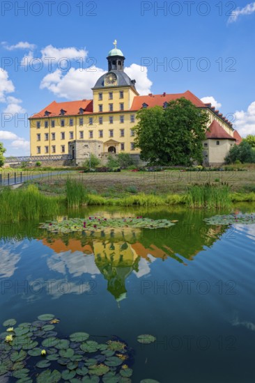 Johannisteich, castle park, Museum Zeitzer Schloss Moritzburg, early baroque style, water reflection, Zeitz, Saxony-Anhalt, Germany
