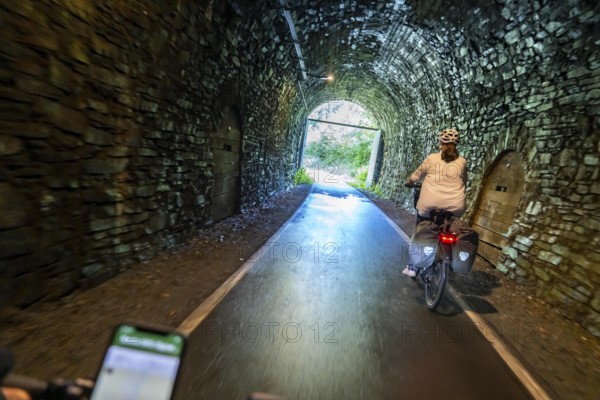 Sauerlandring cycle path, an 84 km long circular cycle path between the towns of Finnentrop, Eslohe, Schmallenberg and Lennestadt, mostly on former railway lines, Kückelheim Tunnel, 689 metres long, bat tunnel, winter quarters for bats, near Finnentrop, Sauerland, North Rhine-Westphalia, Germany