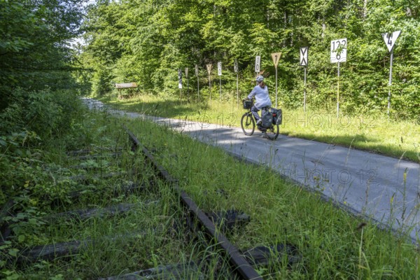 Sauerlandring cycle path, an 84 km long circular cycle path between the towns of Finnentrop, Eslohe, Schmallenberg and Lennestadt, mostly on former railway lines, here near Finnentrop-Serkenrode, old railway traffic signs, Sauerland, North Rhine-Westphalia, Germany