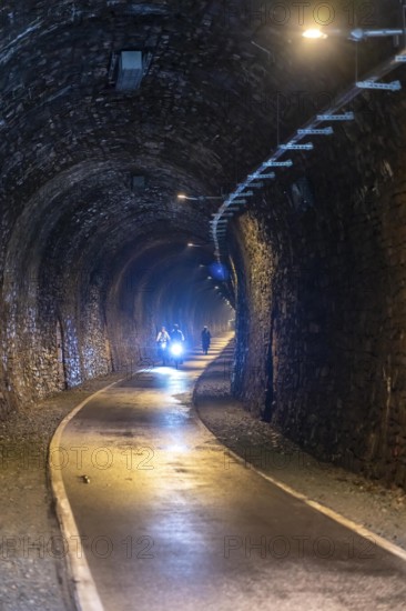 Sauerlandring cycle path, an 84 km long circular cycle path between the towns of Finnentrop, Eslohe, Schmallenberg and Lennestadt, mostly on former railway lines, Kückelheim Tunnel, 689 metres long, bat tunnel, winter quarters for bats, near Finnentrop, Sauerland, North Rhine-Westphalia, Germany