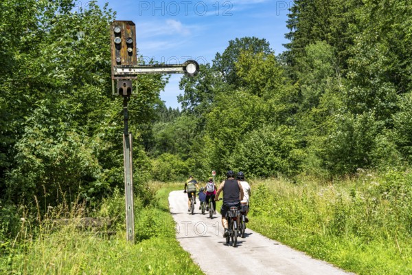 Sauerlandring cycle path, an 84 km long circular cycle path between the towns of Finnentrop, Eslohe, Schmallenberg and Lennestadt, mostly on former railway lines, here near Finnentrop-Serkenrode, old signalling systems, Sauerland, North Rhine-Westphalia, Germany