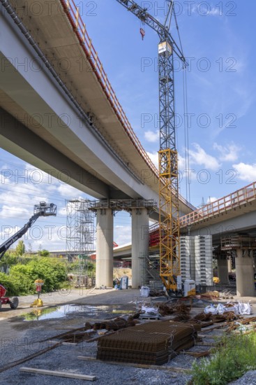 Motorway construction site at the Leverkusen-West junction, A1 and A59 motorways, new construction, reconstruction of the motorway junction due to the construction of the new Leverkusen Rhine Bridge, construction period until the end of 2027, North Rhine-Westphalia, Germany