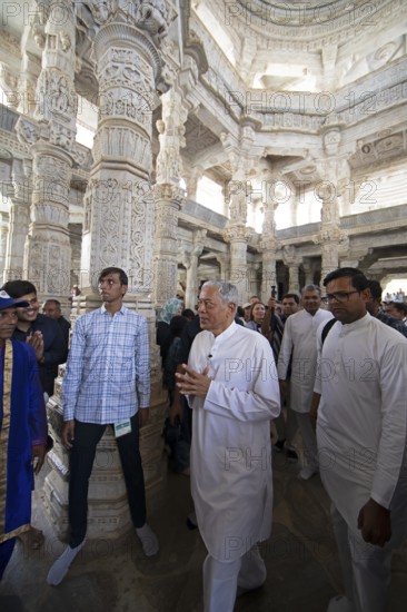 Pujya Deepakbhai, spiritual master, Adinath temple in Ranakpur, Jain temple, Rajasthan, India