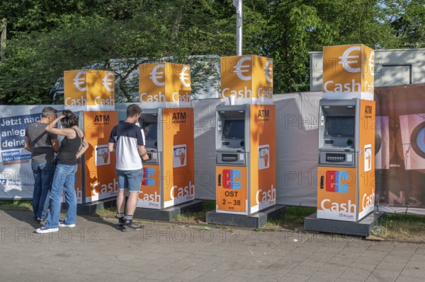 Specially installed ATM for the Erlangen Bergkirchweih, traditional twelve-day folk festival, Erlangen, Middle Franconia, Bavaria, Germany