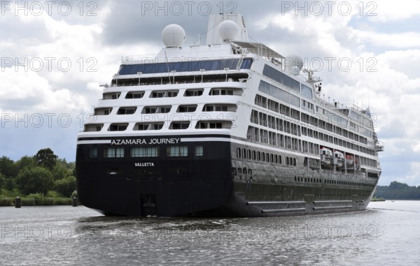 MS AZAMARA JOURNEY, cruise ship AZAMARA JOURNEY sailing in the Kiel Canal, NOK, Kiel Canal, Kielkanal, Schleswig-Holstein, Germany