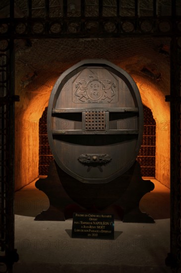 Oak barrel, gift from Napoleon I, cellar, champagne cellar of Moët & Chandon, Les Caves Moët & Chandon, headquarters of the champagne brand Moët & Chandon, part of the luxury goods group LVMH Louis Vuitton Moët Hennessy, Avenue de Champagne, Épernay, Marne, France