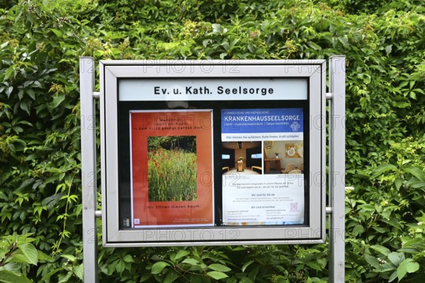 Information from the Protestant and Catholic hospital chaplaincies on the Charité Campus-Mitte